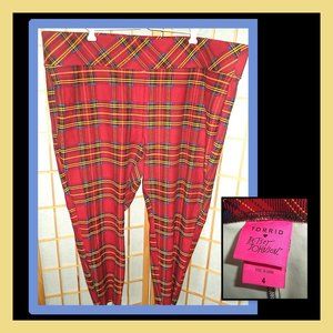 TORRID BETSEY JOHNSON STRETCH PANTS RED TARTAN PLAID PIXIE-WOMENS PLUS SIZE 4X